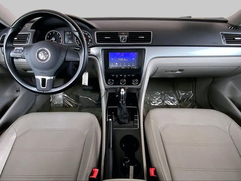 Used 2014 Volkswagen Passat 1.8T Wolfsburg Edition FWD image 15