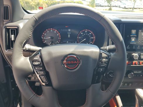 New 2026 Nissan Frontier PRO-4X AWD/4WD image 9