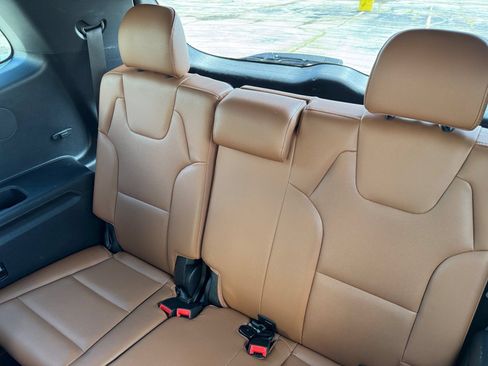 Used 2024 Kia Telluride EX X-Line AWD/4WD image 17