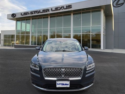 Used 2023 Lincoln Nautilus Reserve AWD/4WD image 8