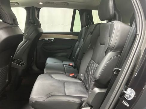 Used 2025 Volvo XC90 B6 Plus AWD/4WD image 10