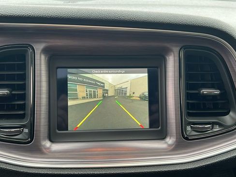 Used 2018 Dodge Challenger R/T image 32