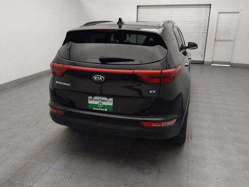 Used 2018 Kia Sportage EX w/ EX Premium Package AWD/4WD image 7