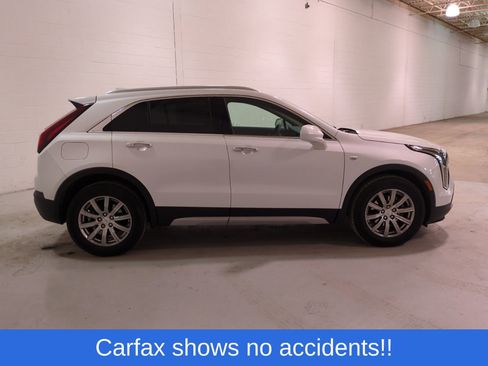 Used 2020 Cadillac XT4 Premium Luxury w/ Cold Weather Package image 2