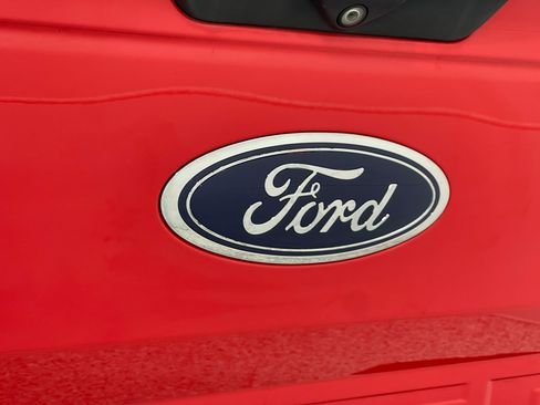 Used 2018 Ford F150 XLT w/ Equipment Group 302A Luxury AWD/4WD image 36