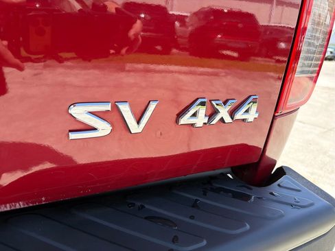 Used 2019 Nissan Frontier SV w/ Value Truck Package AWD/4WD image 10