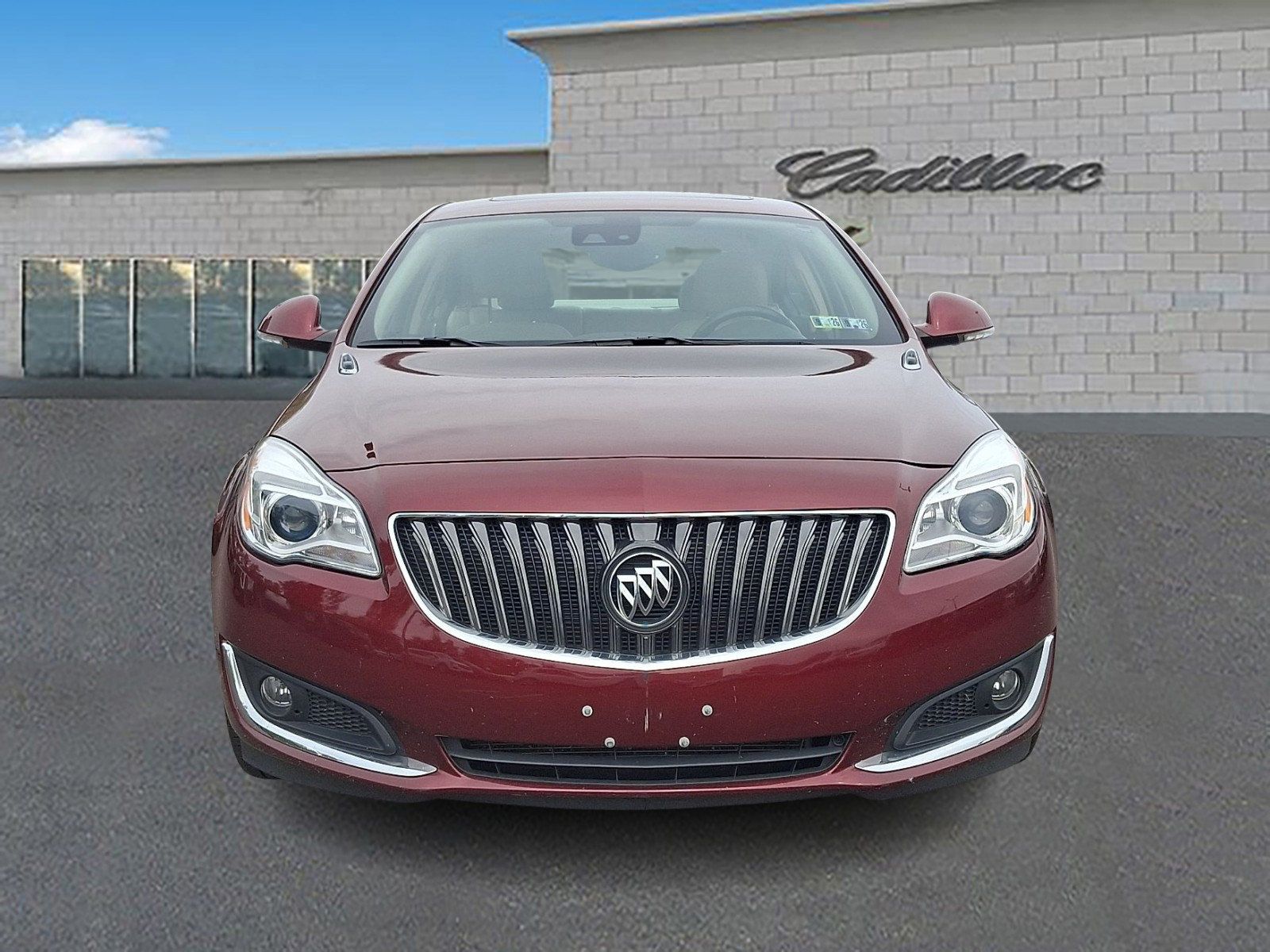 Used 2016 Buick Regal Premium w/ Driver Confidence Package #1 FWD image 2
