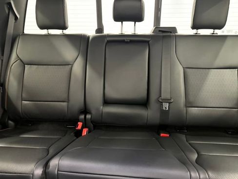 New 2026 Ford F350 Lariat w/ Black Appearance Package image 22
