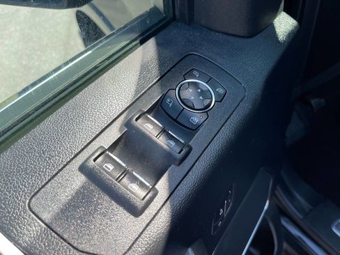 Used 2016 Ford F150 Limited w/ Trailer Tow Package image 28