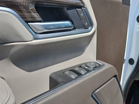 New 2026 Chevrolet Silverado 1500 LT w/ Texas Edition Plus RWD image 18