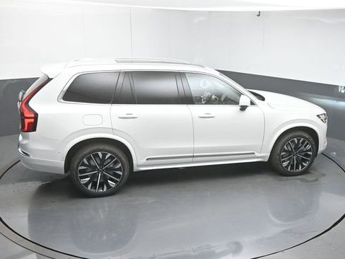 New 2026 Volvo XC90 B6 Ultra w/ Protection Package image 49