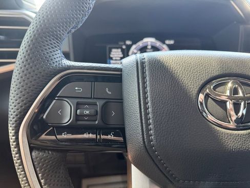 Used 2026 Toyota Tundra Platinum AWD/4WD image 33