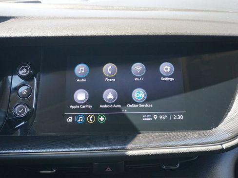 Used 2023 Buick Envision Preferred image 31