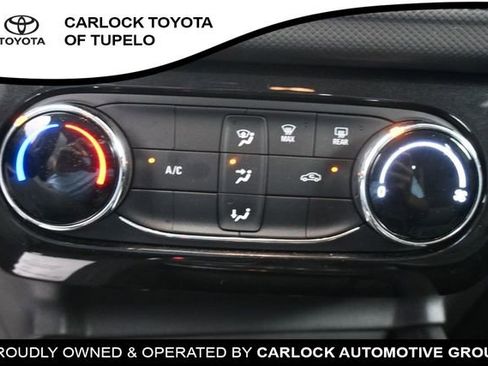 Used 2025 Chevrolet TrailBlazer LT AWD/4WD image 14