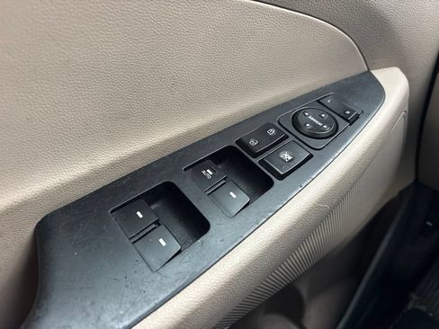 Used 2017 Hyundai Tucson SE Plus w/ Cargo Package FWD image 17