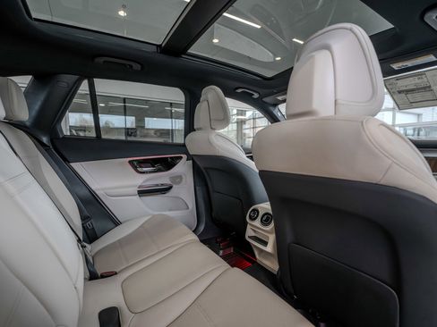 New 2026 Mercedes-Benz GLC 300 4MATIC image 26