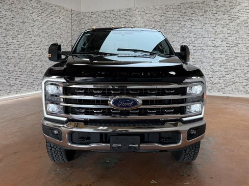 Used 2023 Ford F350 Lariat w/ Tremor Off-Road Package image 2