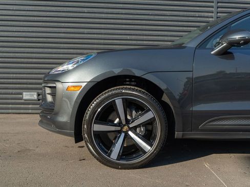 New 2025 Porsche Macan image 12