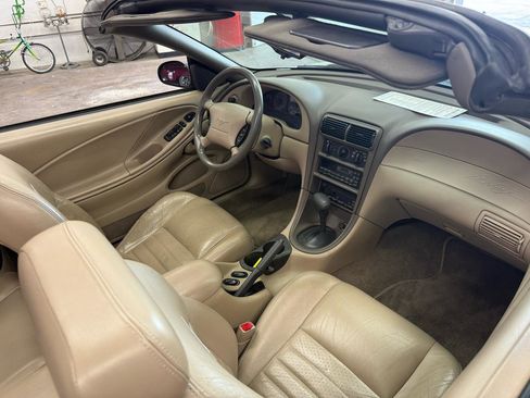 Used 2000 Ford Mustang GT RWD image 22