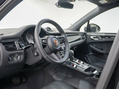 Used 2026 Porsche Macan S AWD/4WD image 4