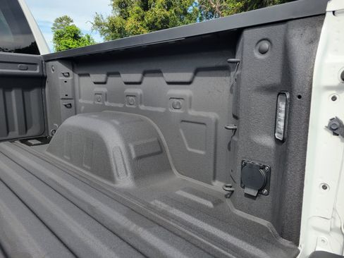 Certified 2025 Chevrolet Silverado 1500 RST w/ Protection Package RWD image 8