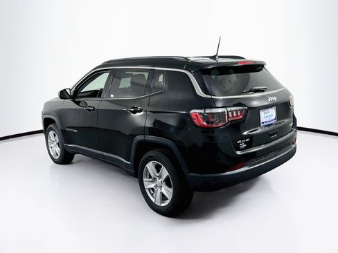 Used 2022 Jeep Compass Latitude AWD/4WD image 7