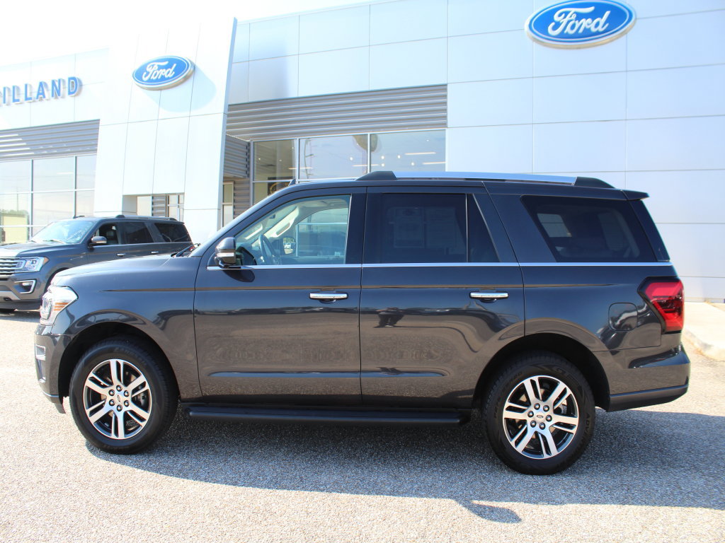 Used 2024 Ford Expedition Limited AWD/4WD image 7
