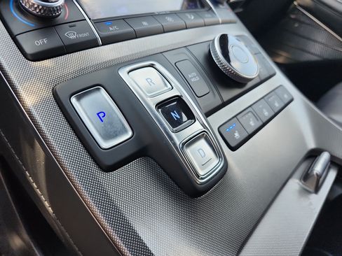 Used 2020 Hyundai Palisade Limited FWD image 14
