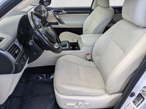 Used 2023 Lexus GX 460 Premium w/ Premium Plus Package AWD/4WD image 16