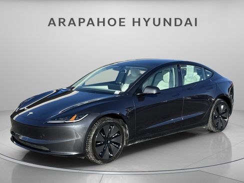 Used 2025 Tesla Model 3 Long Range image 1