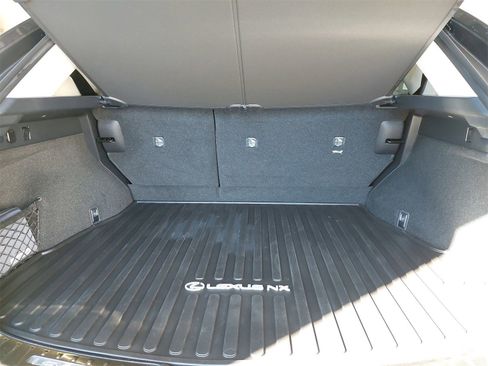Used 2025 Lexus NX 350h 350h Premium image 12