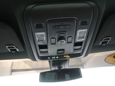 Used 2022 GMC Yukon AT4 image 13