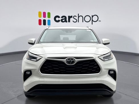 Used 2021 Toyota Highlander XLE image 8