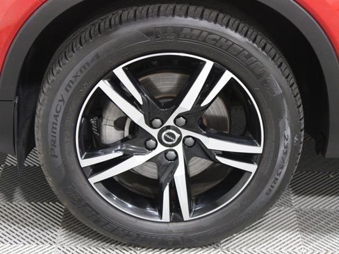 Used 2024 Volvo XC40 B5 Core AWD/4WD image 35