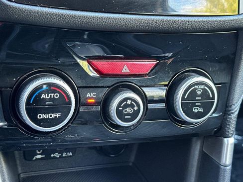 Used 2020 Subaru Forester Premium image 21