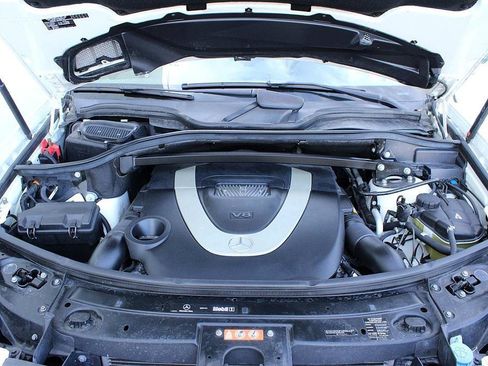 Used 2010 Mercedes-Benz GL 450 4MATIC image 19