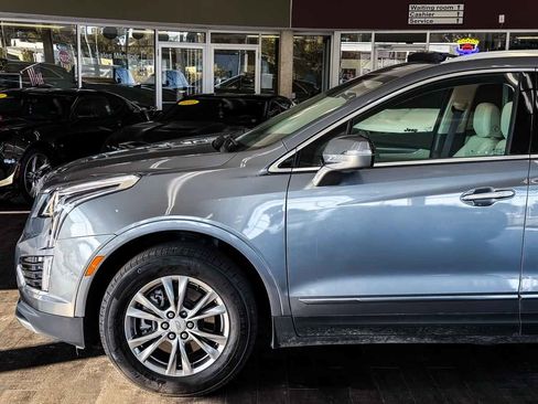 Used 2022 Cadillac XT5 Premium Luxury image 9