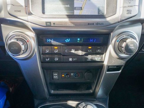 Used 2018 Toyota 4Runner Limited AWD/4WD image 25