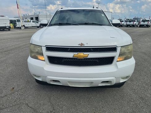 Used 2007 Chevrolet Avalanche LTZ w/ LTZ Preferred Equipment Group AWD/4WD image 8