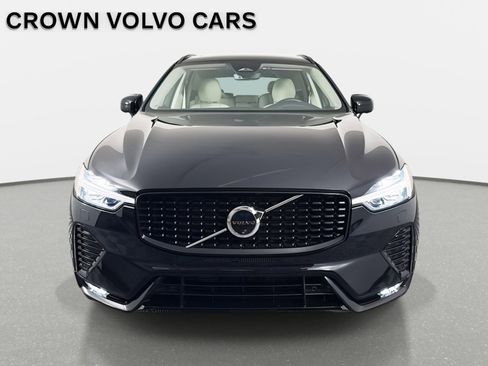 Certified 2025 Volvo XC60 B5 Plus w/ Protection Package Premier image 2