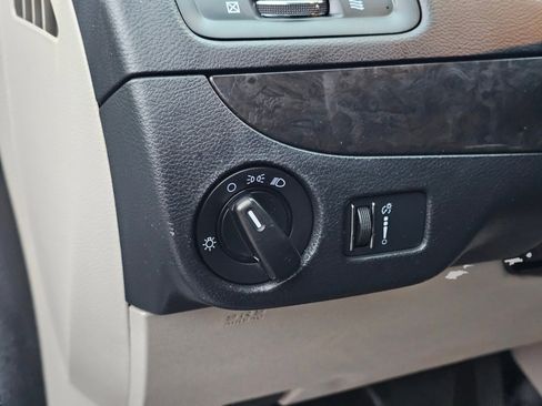 Used 2014 RAM C/V Tradesman image 30
