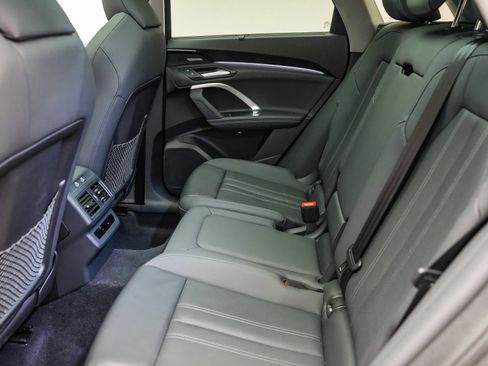 Used 2025 Audi Q5 Premium Plus w/ Premium Plus AWD/4WD image 20