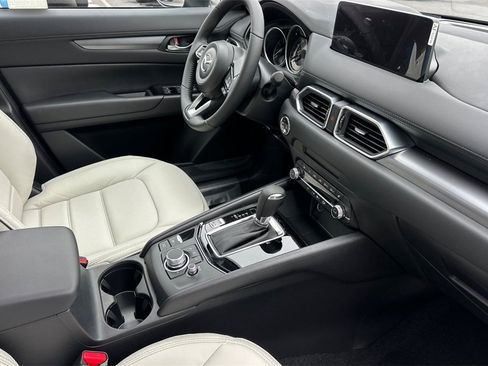 New 2025 MAZDA CX-5 AWD 2.5 S w/ Preferred Package image 17