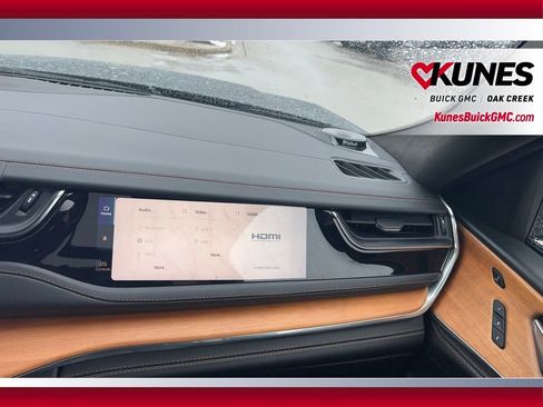 Used 2024 Jeep Grand Cherokee L Summit image 45