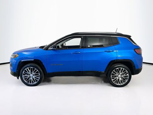 Used 2022 Jeep Compass Limited w/ Elite Group image 8