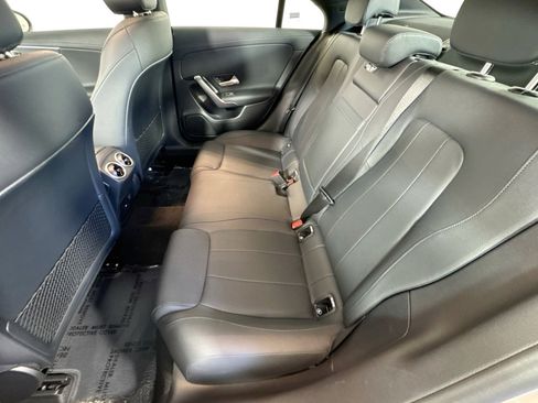 Used 2025 Mercedes-Benz CLA 250 image 23
