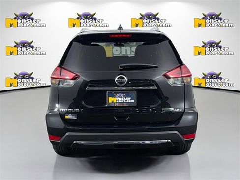 Used 2020 Nissan Rogue S image 6