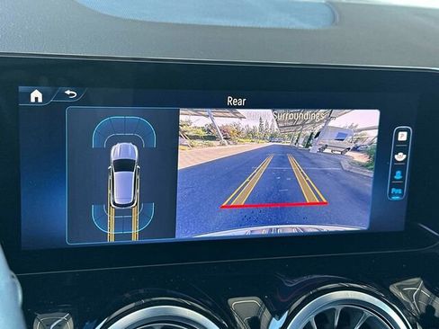 Used 2025 Mercedes-Benz GLA 250 4MATIC image 24