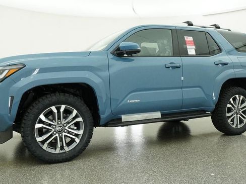 New 2026 Toyota 4Runner Limited AWD/4WD image 18
