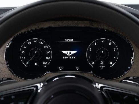 Certified 2023 Bentley Bentayga AWD/4WD image 30